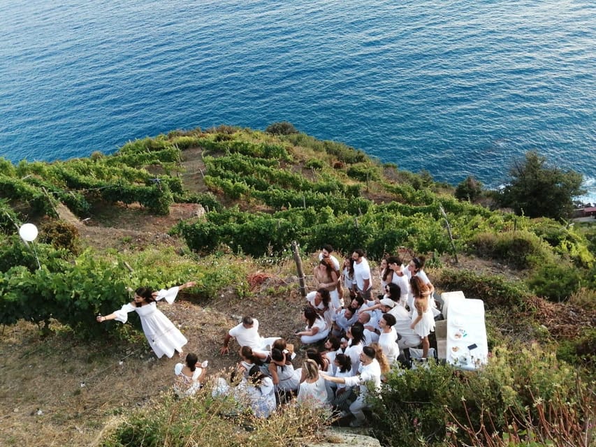 Cinqueterre: Wine Tasting in the Cellar With a Visit to the Vineyards - Unique Tasting Opportunities