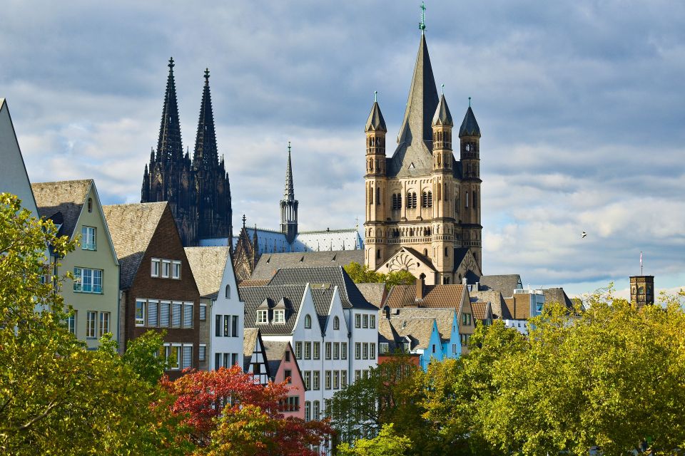 Cologne: Old Town Highlights Walking Tour - Accessibility Features