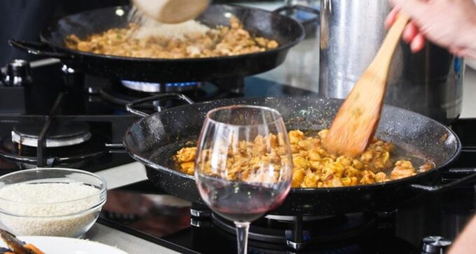 Cook & Celebrate: Malagas Authentic Paella Cooking Class - Cancellation Policy