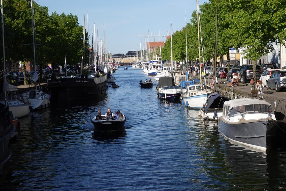 Copenhagen: Christiania & Christianshavn Guided Walking Tour - Tips for Your Walking Tour