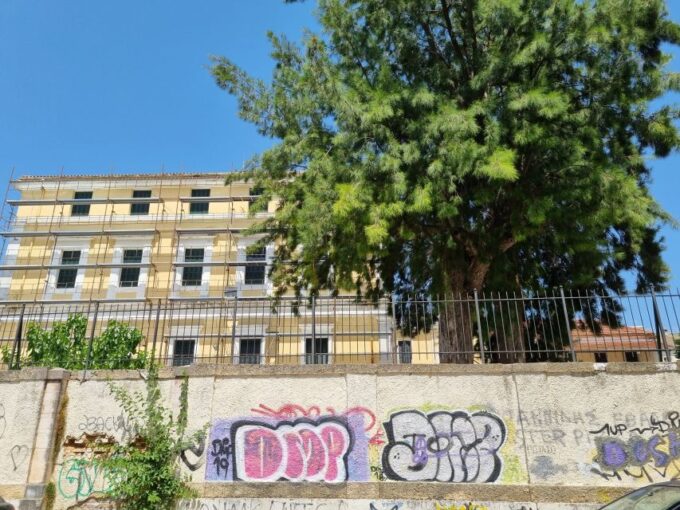Corfu Town Hidden History Walking Tour - Important Notes