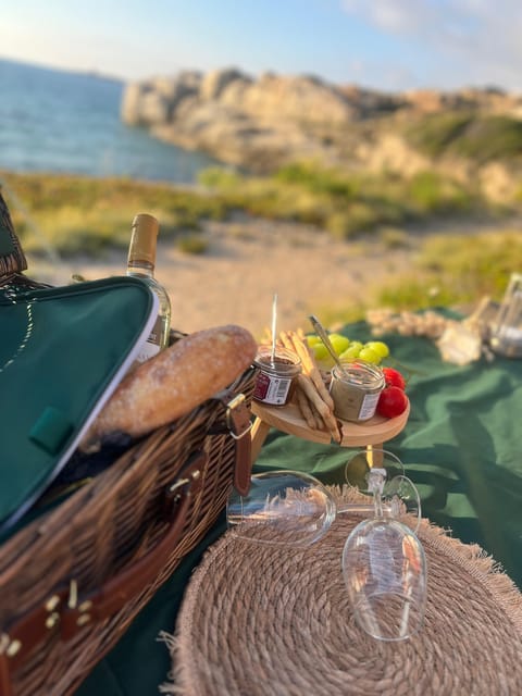 Corsica: Picnicxperience With Local Products - Important Picnic Considerations