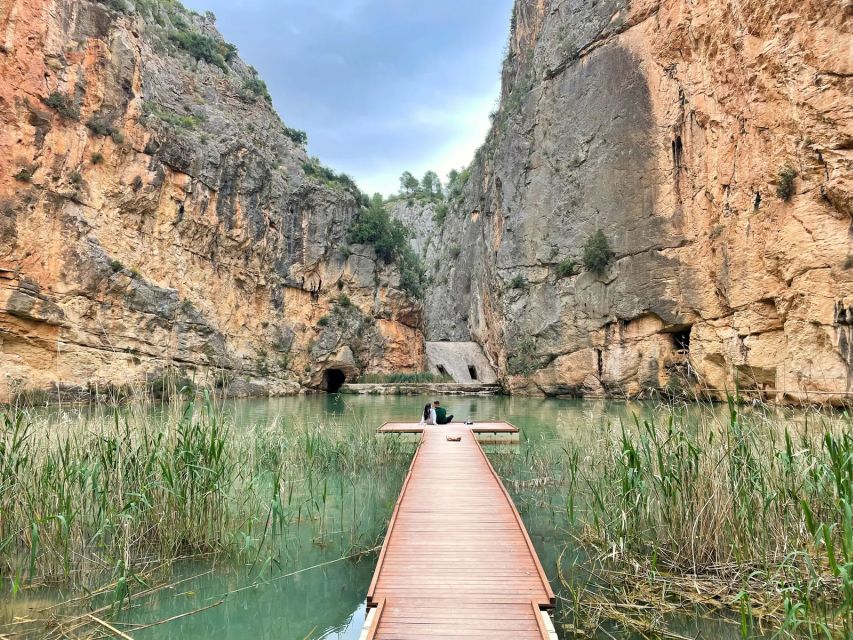 Costa Blanca: Chulilla and the Hanging Bridges Tour - Meeting Point and Arrival