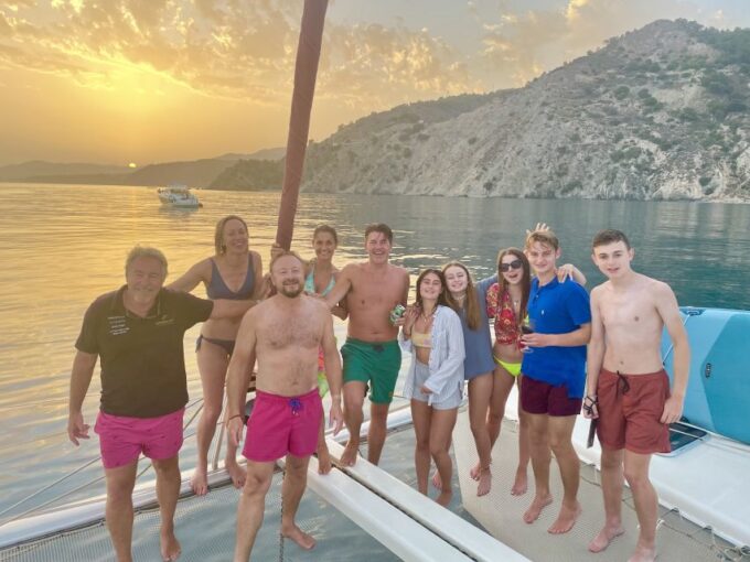 Costa Tropical: Luxury Catamaran Trip With Lunch - Booking and Reservations