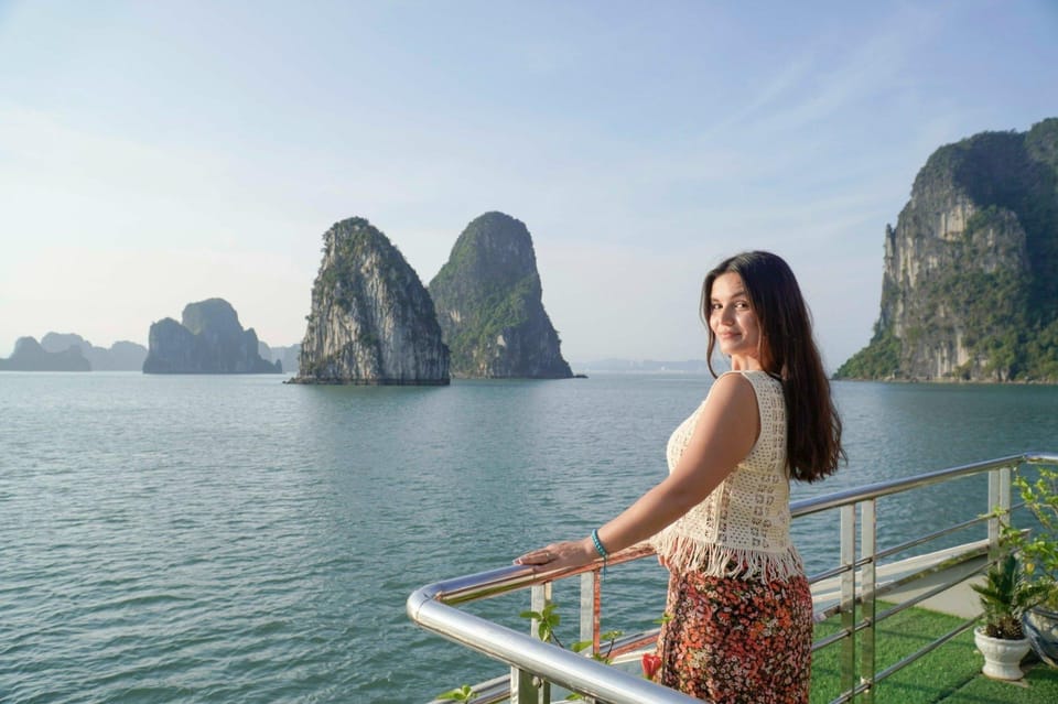 Cozy Halong - Excellent Halong Bay Day Cruise All Inclusive - Language and Accessibility