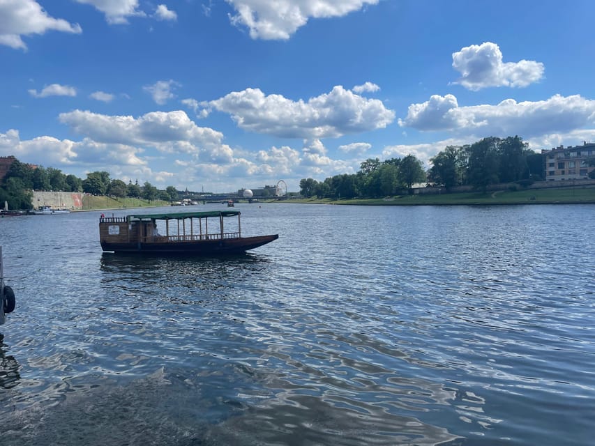 Cracow: Evening Gondola Cruise ✨ - Meeting Point and Directions