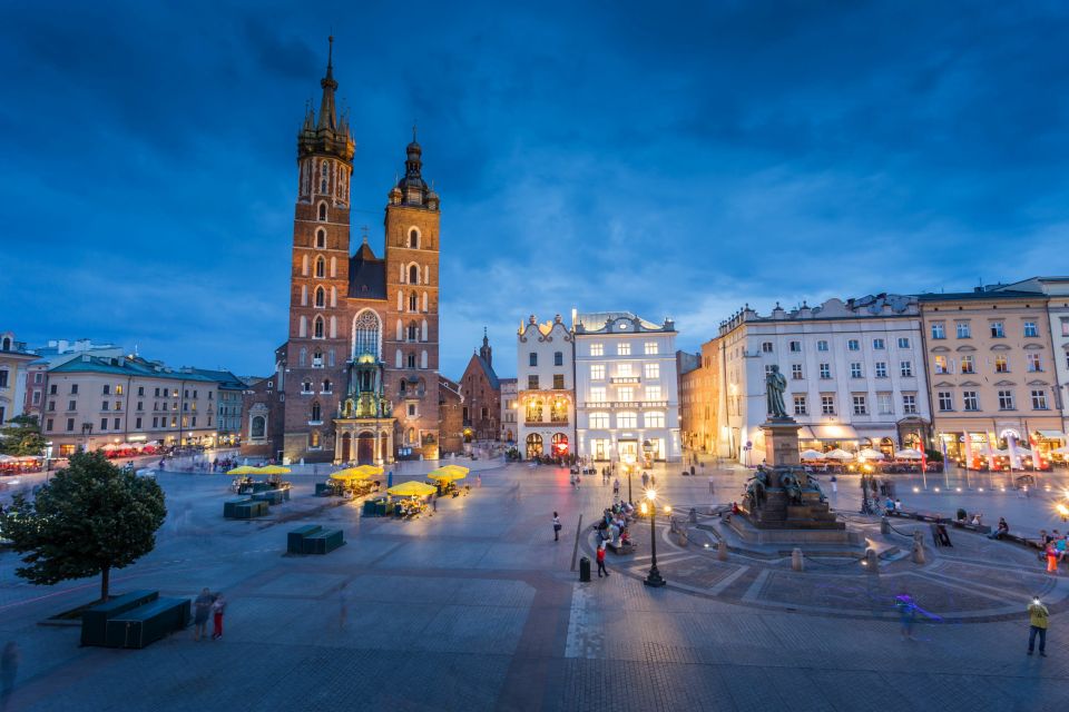 Creepy Krakow: 2-Hour City Walking Tour - Meeting Point Details