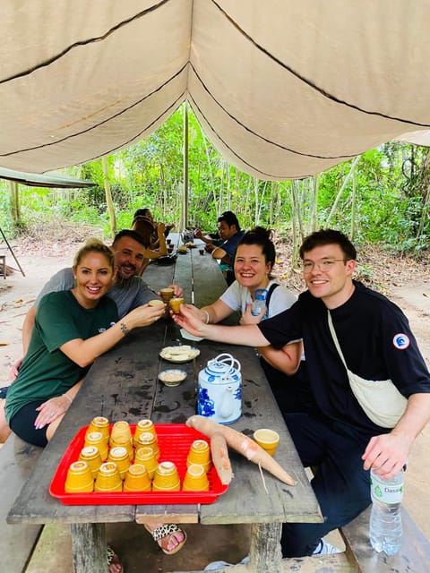 Cu Chi Tunnels - Historical Exploration Tour - Customer Experiences and Ratings