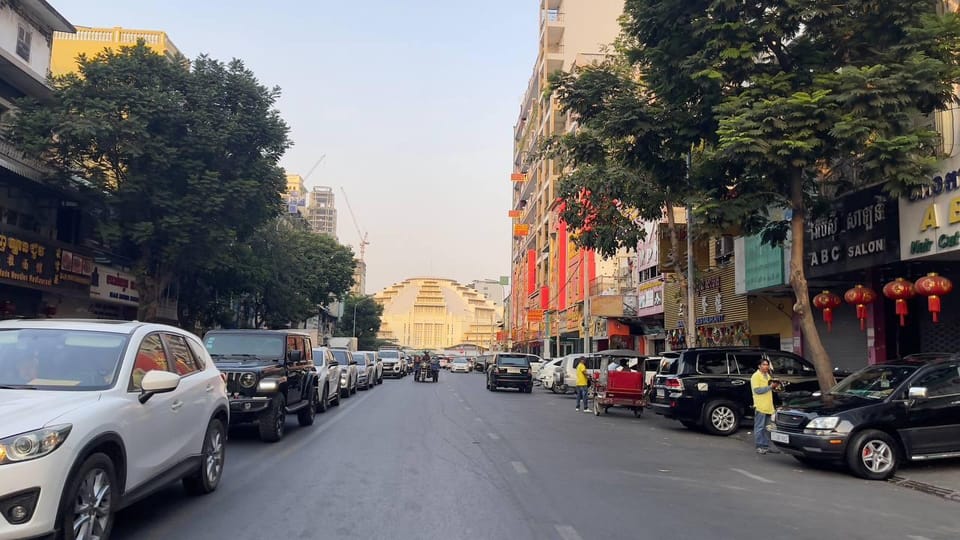 Culture Walking Tour of Phnom Penh City With Lina - Local Cuisine and Artisan Engagement