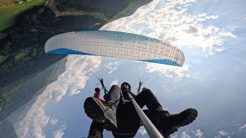 Davos: Pure Adrenaline Paragliding - Booking Information and Policies