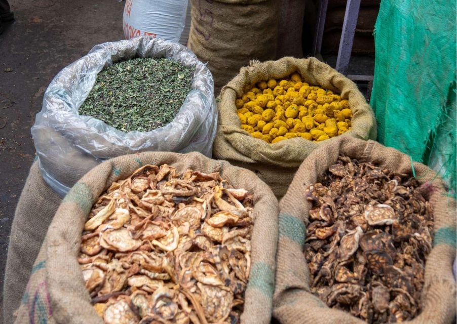 Delhi: Guided Tour of Best of Old Delhi With Rickshaw Ride - Tips for Travelers