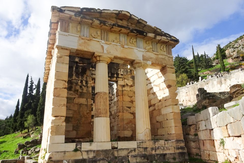 Delphi 2 Day Tour From Athens With Overnight in 4 Star Hotel - What to Bring