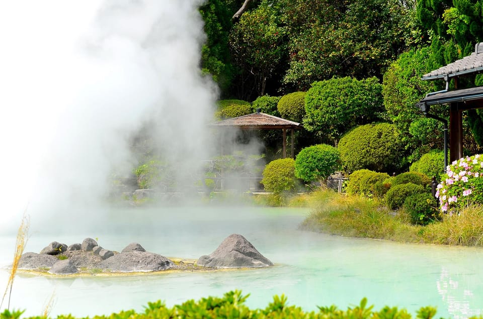 Discover Beppu: Markets, Art, and Scenic Views - Tour Experience and Immersion