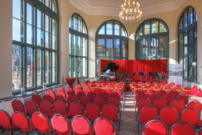 Dresden: Festive Christmas Concert in the Zwinger - What to Expect at the Concert