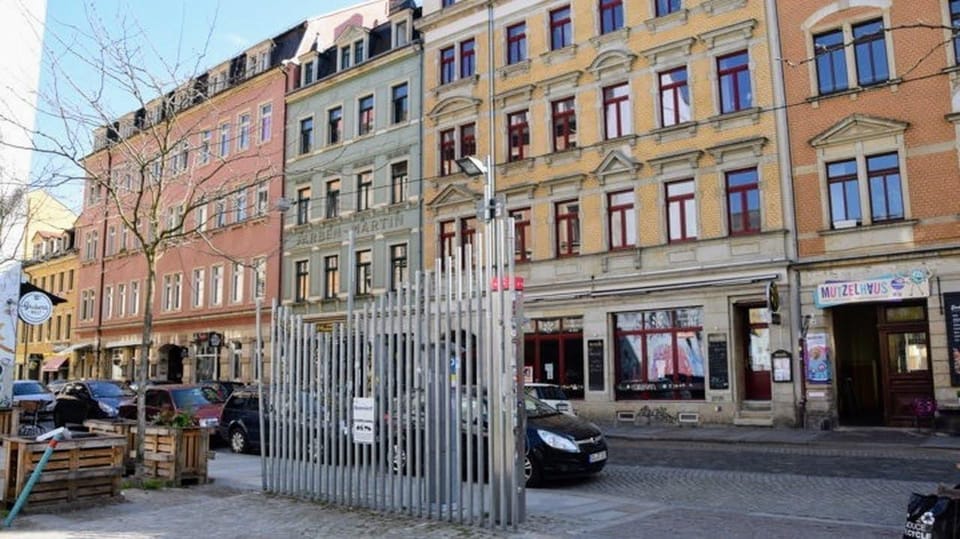 Dresden: Neustadt - Creative & Trendy, Neighbourhood Walk - Booking and Cancellation Policy