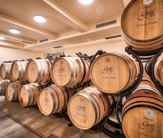Dubrovnik Guiding Tour With Wine Tasting From Split County - Winemaking Heritage