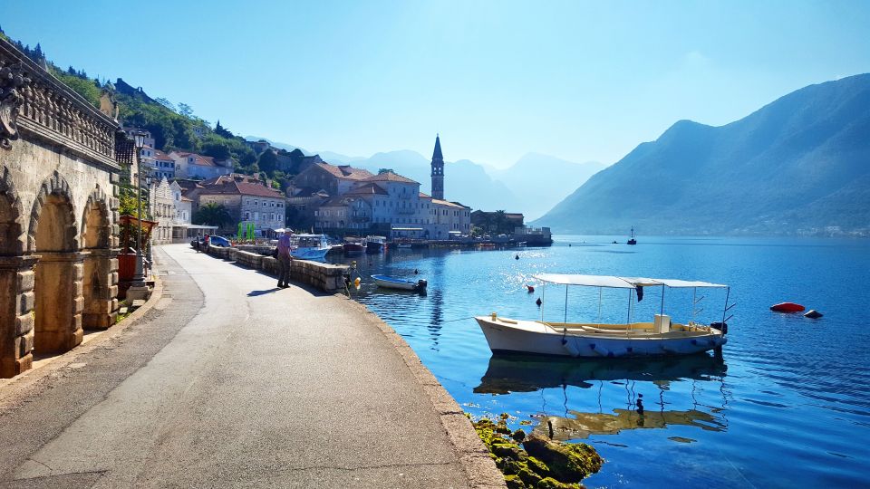 Dubrovnik: Kotor, Perast, Sveti Stefan, and Budva Day Trip - Scenic Drive and Border Crossing