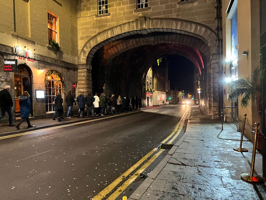 Edinburgh: Ghost and Dark Side of the City Walking Tour - Age Requirements and Participants