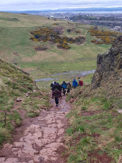 Edinburgh: Guided Arthurs Seat Hike - Cancellation Policy