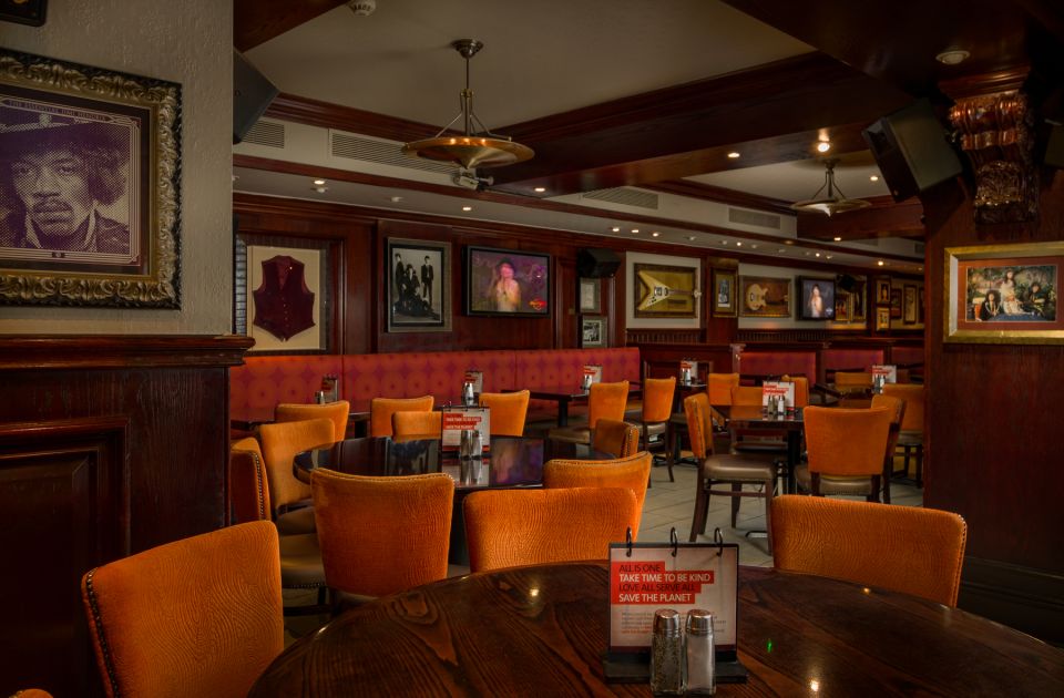 Edinburgh: Hard Rock Cafe With Set Menu for Lunch or Dinner - Customer Reviews and Ratings