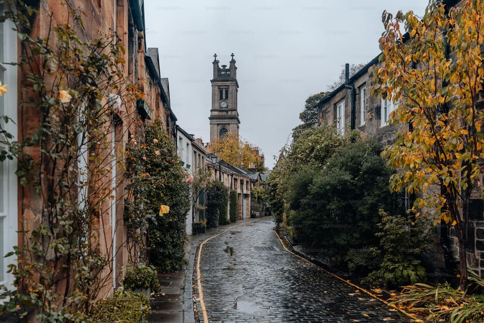 Edinburgh: Harry Potter Walking Tour With Dungeon Entry - Meeting Point Details