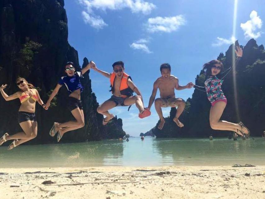 El Nido: Island Hopping Tour A Lagoons and Beaches - Key Highlights