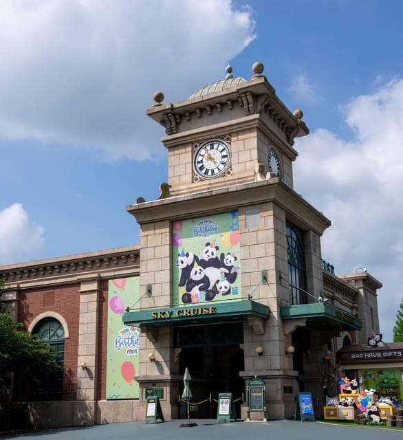 Everland Transfer & Admission Ticket With Meal Coupon - Panda World Experience