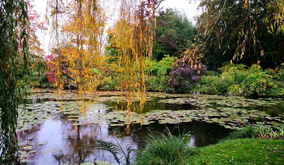 Exclusive Private Tour of Paris and Giverny Gardens - Exclusions to Consider