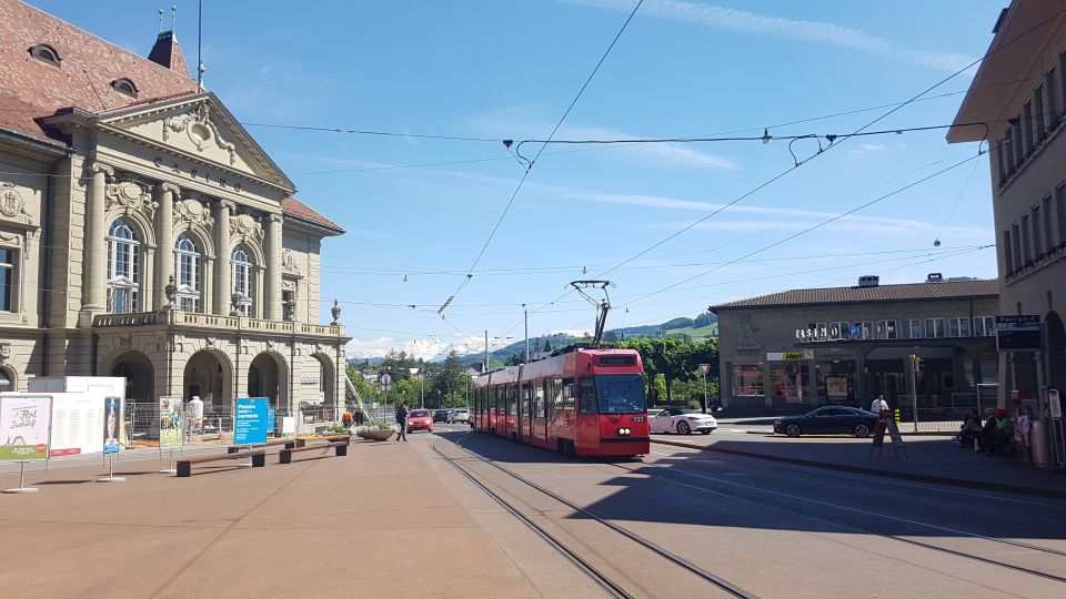 Exploring UNESCO Gem: Private 3-Hour Walking Tour of Bern - Customer Reviews