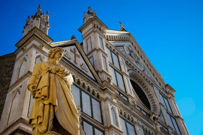 Florence: History and Architecture Guided Walking Tour - Discovering Hidden Gems