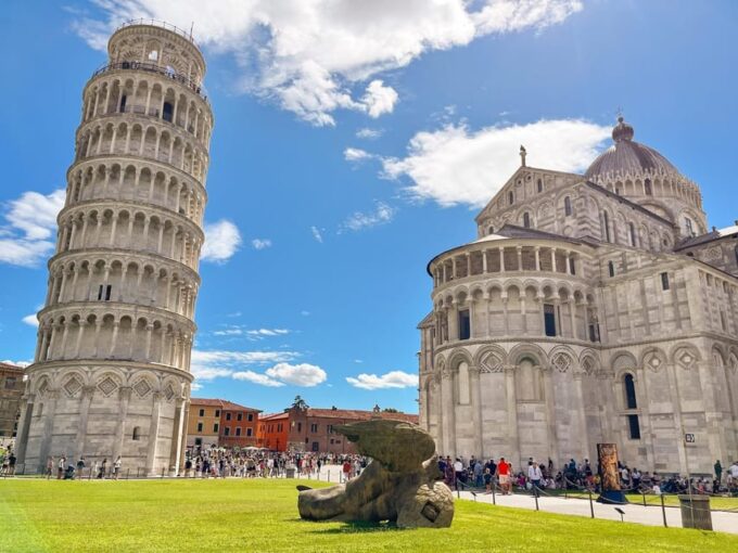 Florence: Pisa & Lucca Day Trip With Buccellato Cake Tasting - Buccellato Cake Experience