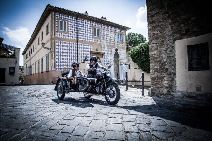 Florence: Vintage Sidecar Tour at Morning or Sunset - Important Meeting Information