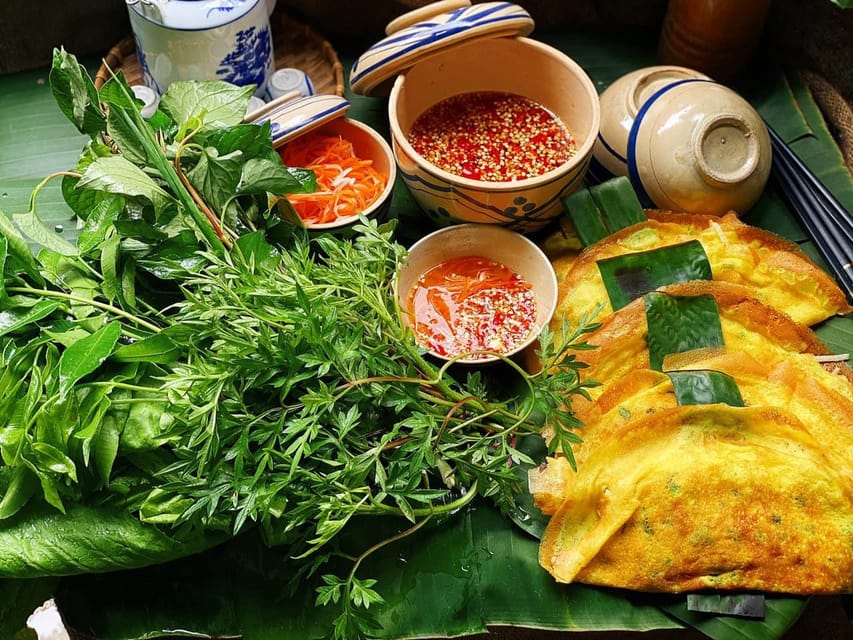 Food Tasting and Sightseeing Trip: Feeling Saigon by Night - Inclusions and Exclusions