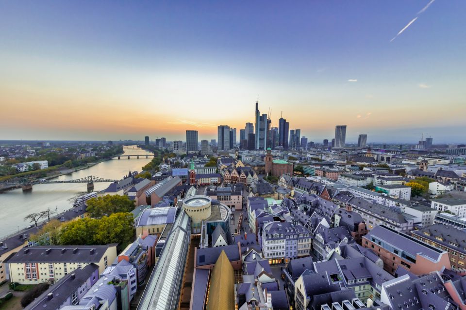 Frankfurt: Highlights and New Old Town English-Language Tour - Customer Reviews