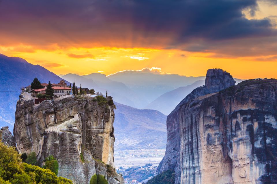 From Athens: Private Day-Tour to Meteora and Thermopylae - Booking Information