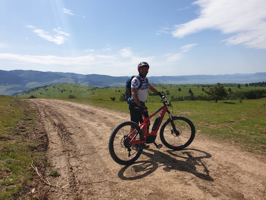 From Brasov: Viscri , Meshendorf , Bunesti Ebike Tour - What to Bring