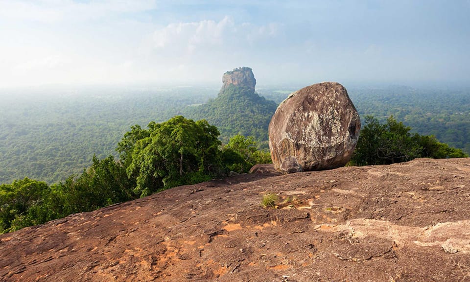 From Colombo: Dambulla and Pidurangala Rock Climb Day Trip - Pidurangala Rock Climb