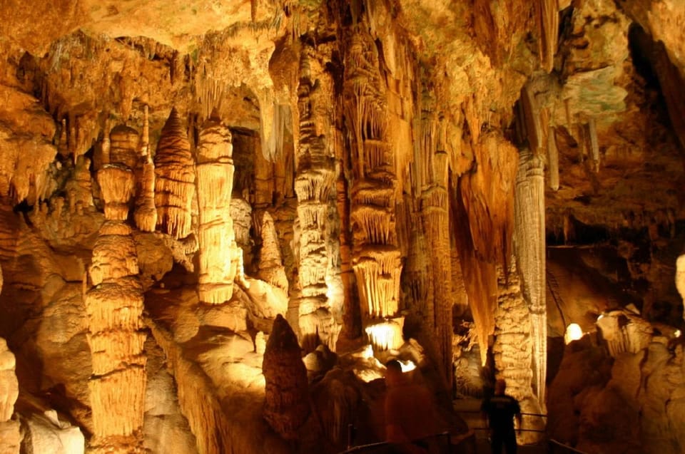 From D.C.:Day Tour to Luray Caverns&Shenandoah Skyline Drive - Important Restrictions