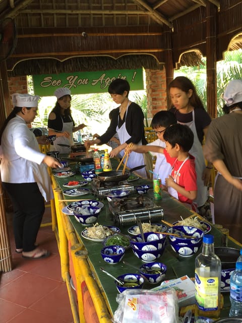 From Da Nang: Bay Mau Cooking Class, Basket Boat and Market - Basket Boat and Coconut Village