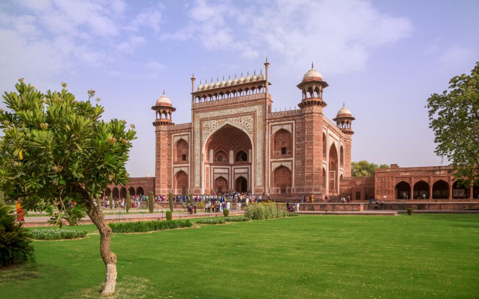 From Delhi: Agra Taj Mahal Tour By Car - Additional Attractions