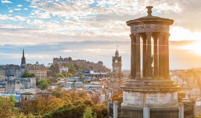From Glasgow: Private Day Trip to Edinburgh With Transfers - Iconic Landmarks to Visit