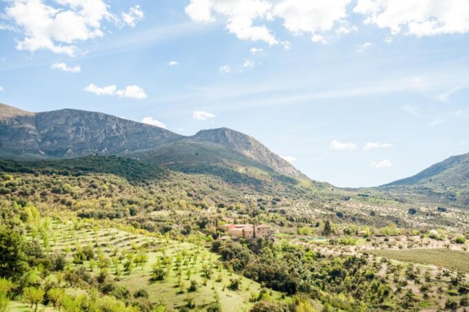 From Granada: Sierra Nevada Guided 4x4 Tour to 2500 Meters - Discovering the Genil River