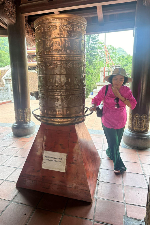 From Hanoi: Full-Day Perfume Pagoda Group Tour With Lunch - Pickup and Dropoff