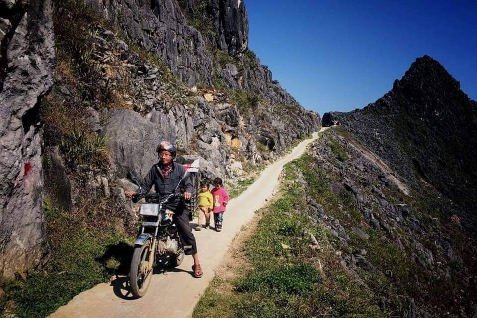 From Hanoi: Ha Giang Loop 3 - Day Easy Rider Mortorbike Tour - Accommodations and Meals