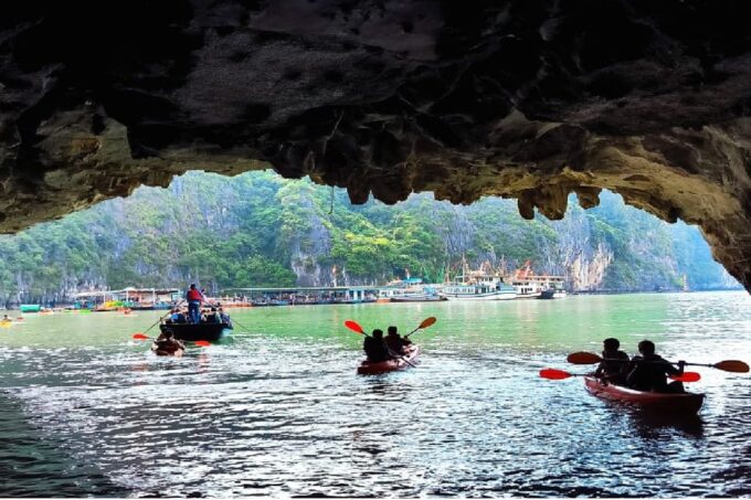 From Hanoi: Halong Bay 2-Day Cruise With Meals and … - Dining Options