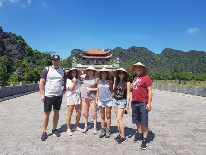 From Hanoi: HOA LU – TAM COC – MUA CAVE 1 Day BY LIMOUSINE - Pickup Arrangements