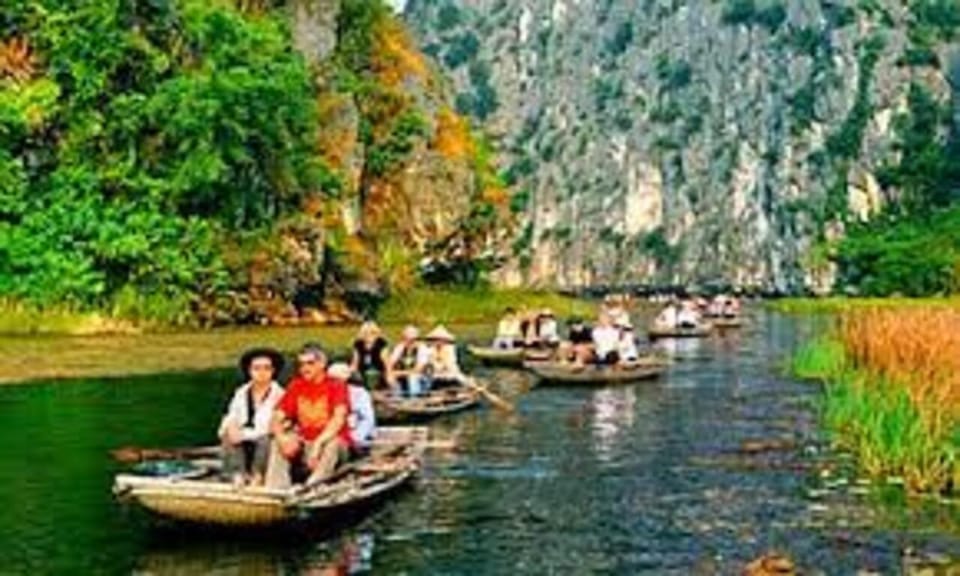 From Hanoi: Hoa Lu Tam Coc Mua Cave Lunch at Restaurant - Hoa Lu Ancient Capital