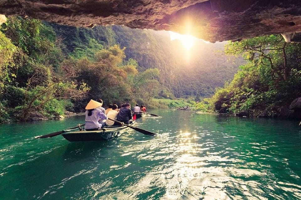 From Hanoi: Uncover Bai Dinh - Trang An - Mua Cave - Lunch and Cuisine