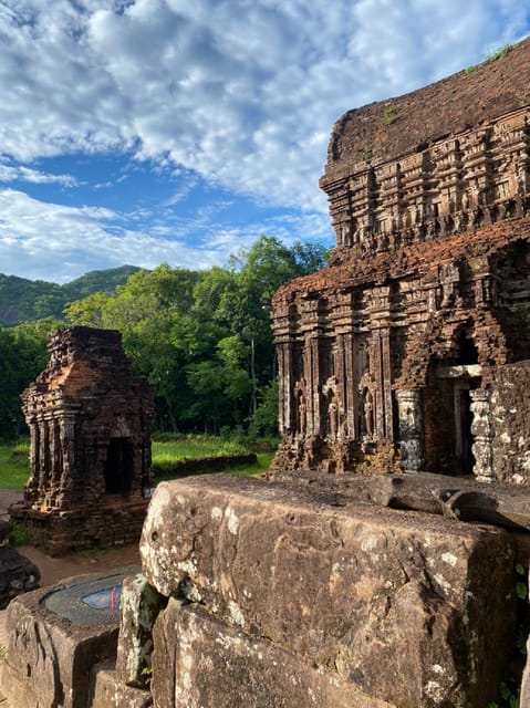 From Hoi An: My Son Sanctuary Sunset Tour With Quang Noodle. - Included Services and Amenities