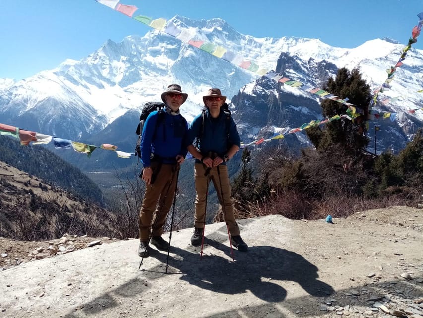 From Kathmandu: 12-Day Annapurna Circuit Trek - Health and Safety Considerations